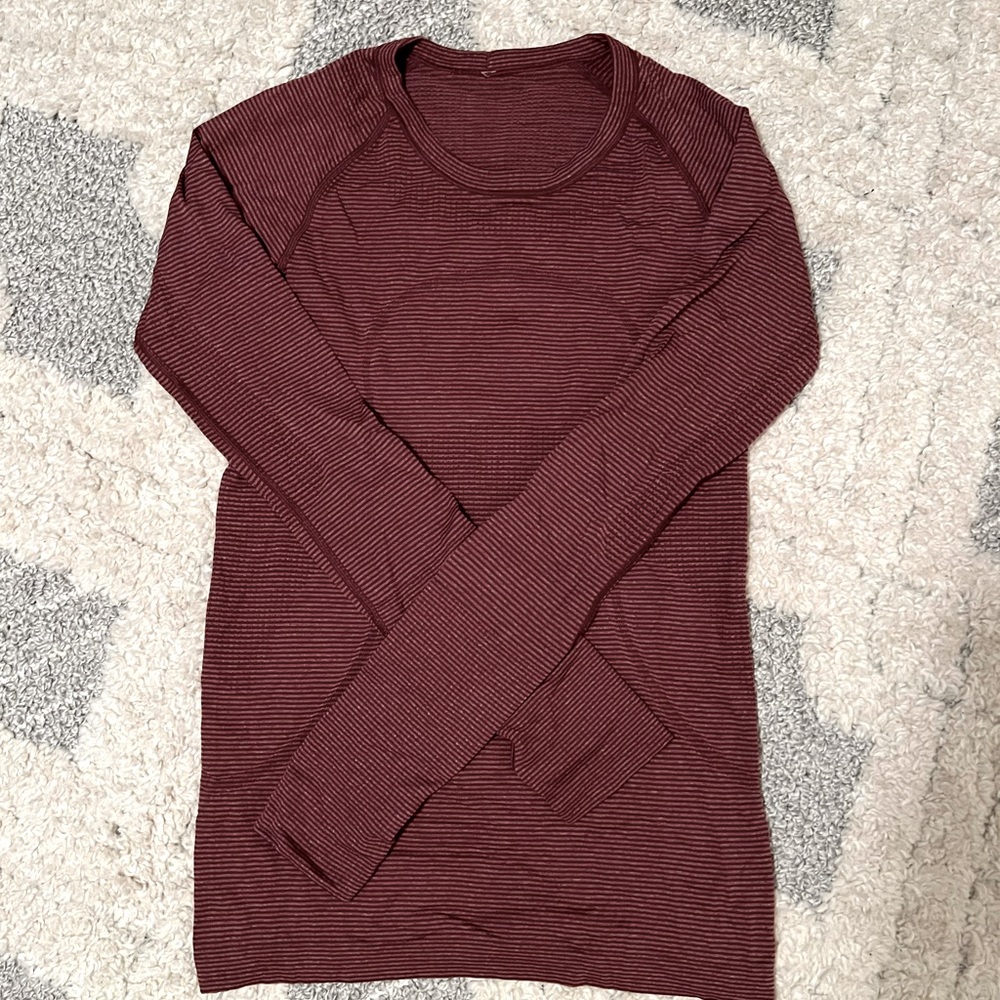 EUC Lululemon maroon striped size 6 long sleeve swiftly